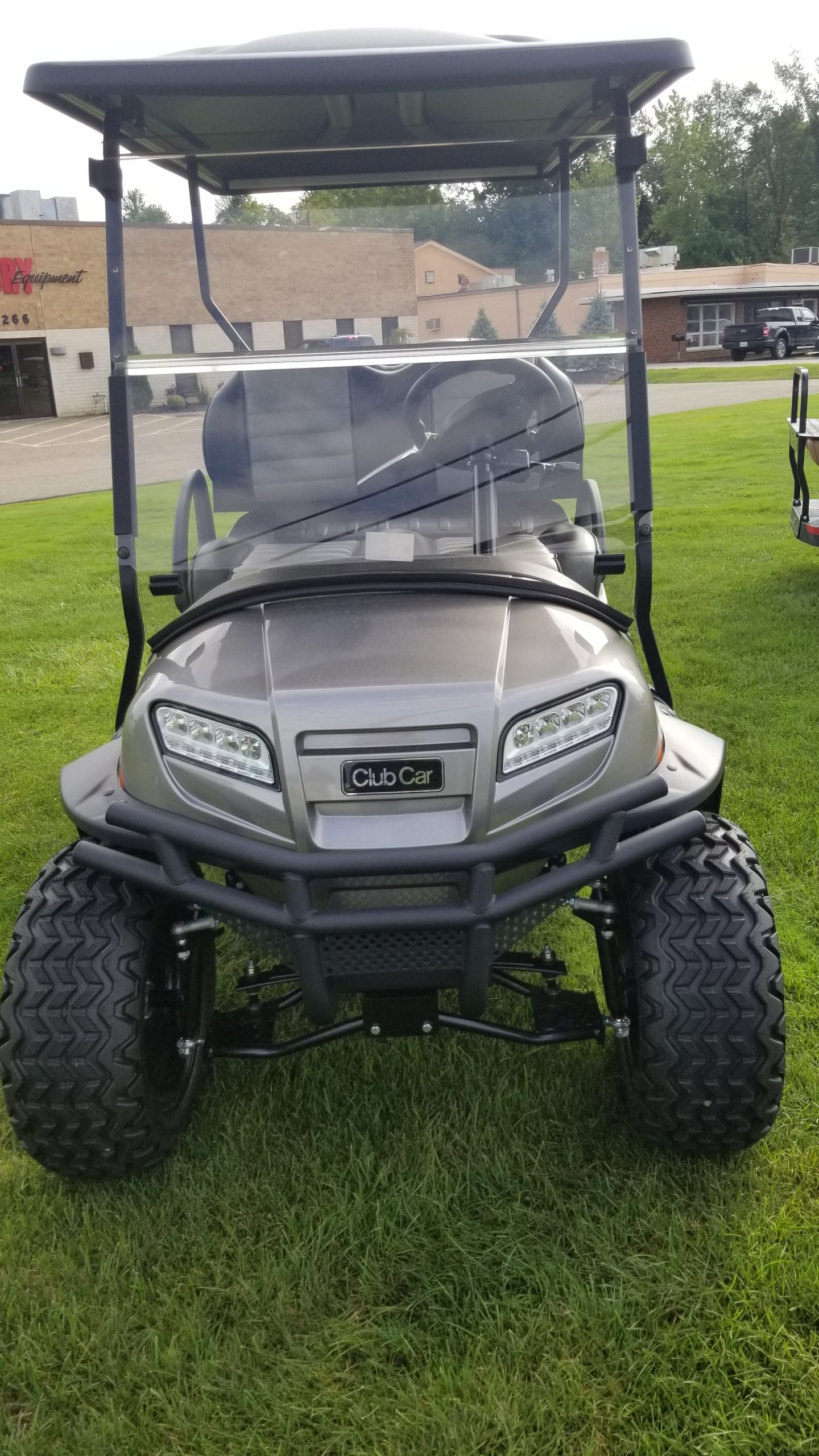 2019 Club Car Onward Lifted 4 Passenger Electric Ohio Golf Cart