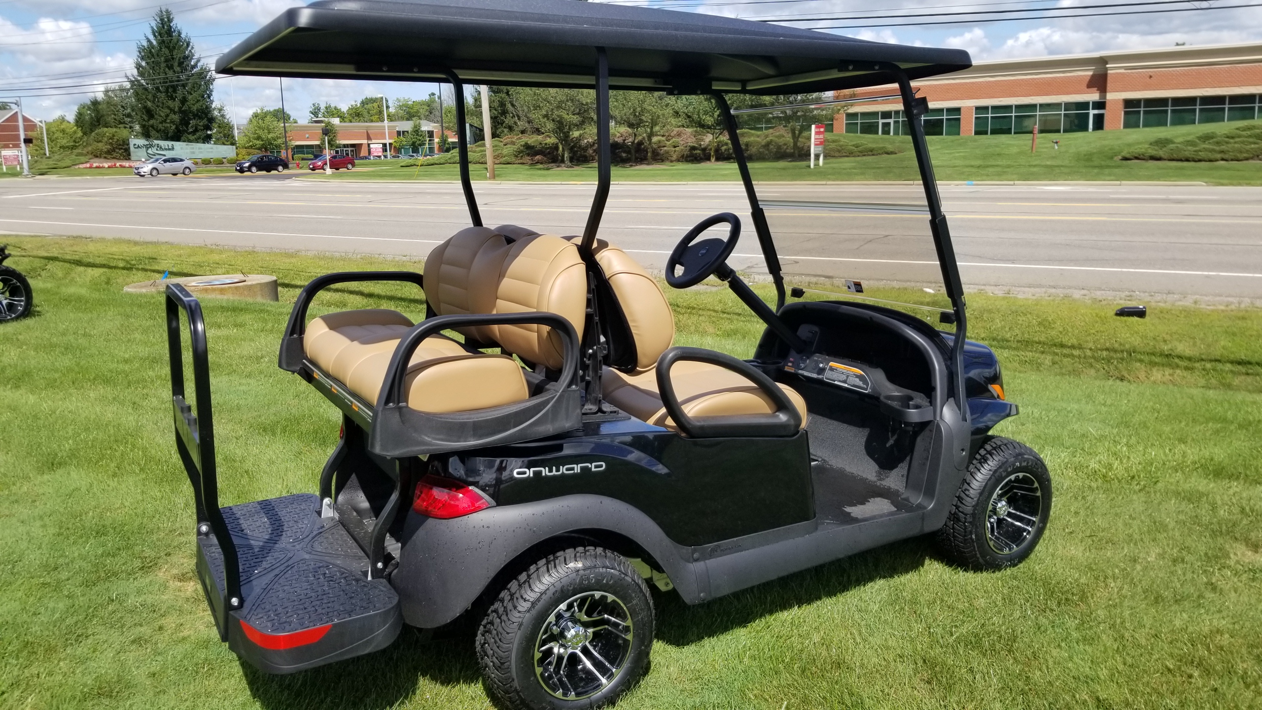 2021 Club Car Onward NonLifted 4 Passenger Gas Ohio Golf Cart
